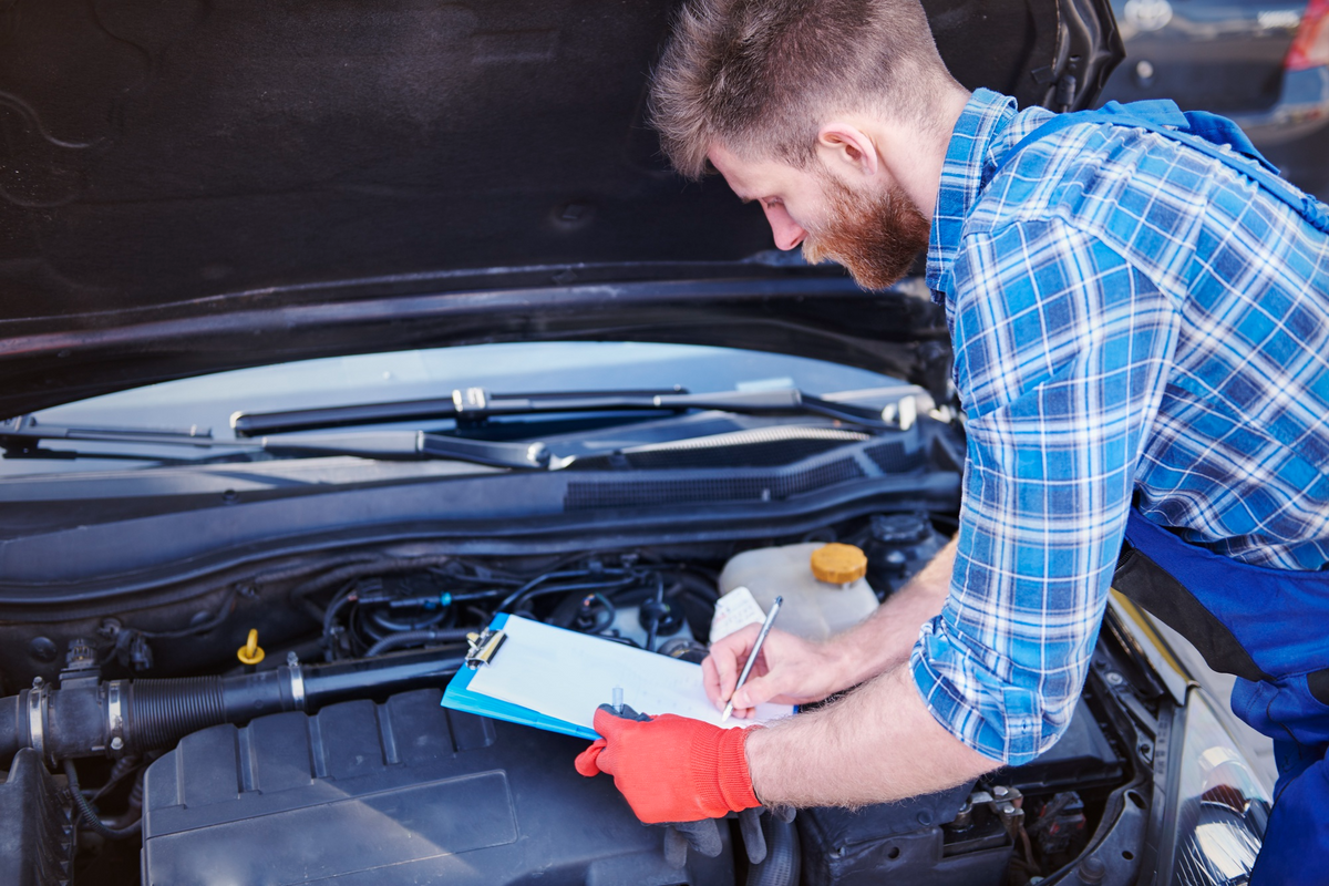 Know your vehicle.
Care with confidence.